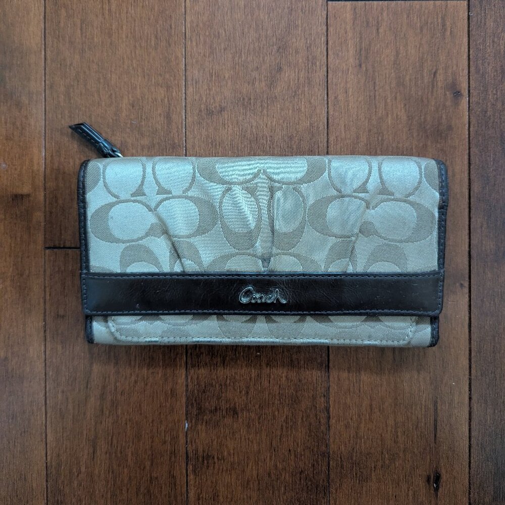 COACH VINTAGE Y2K SIGNATURE SOHO TRIFOLD WALLET